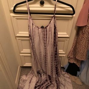 Lush maroon tie die dress // size small